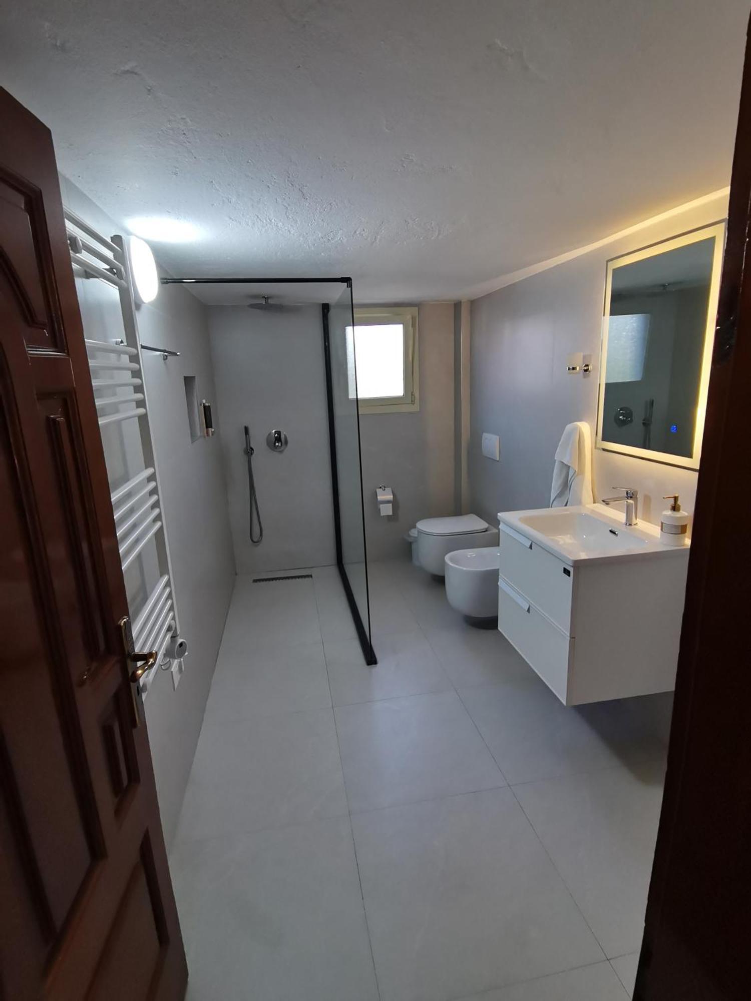 Leatis Apartment دراس المظهر الخارجي الصورة
